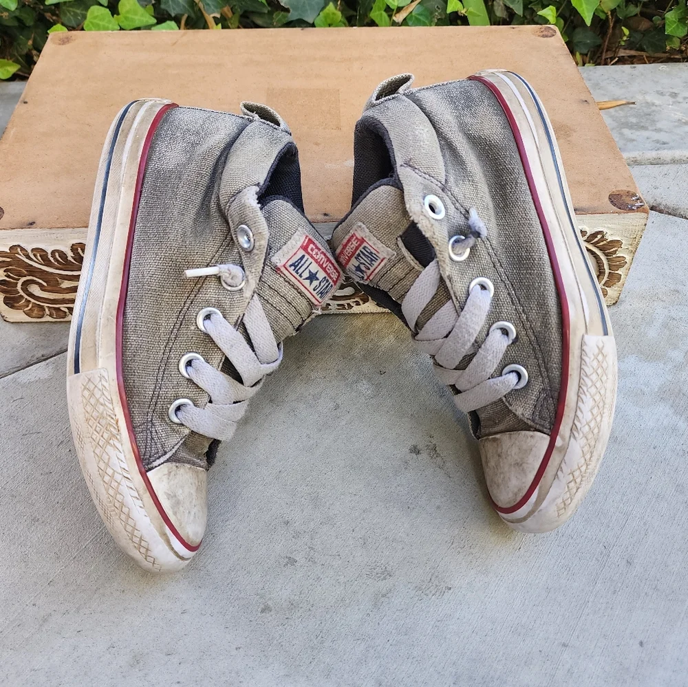 Kids Converse Slip On Sneakers